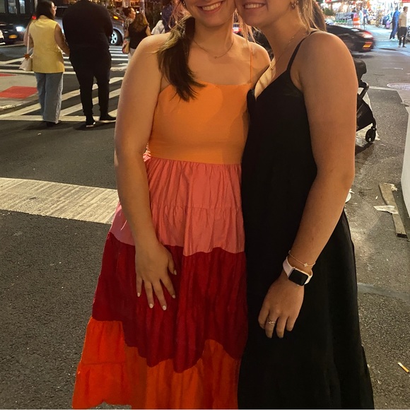 English Factory Dress - Picture 3 of 3